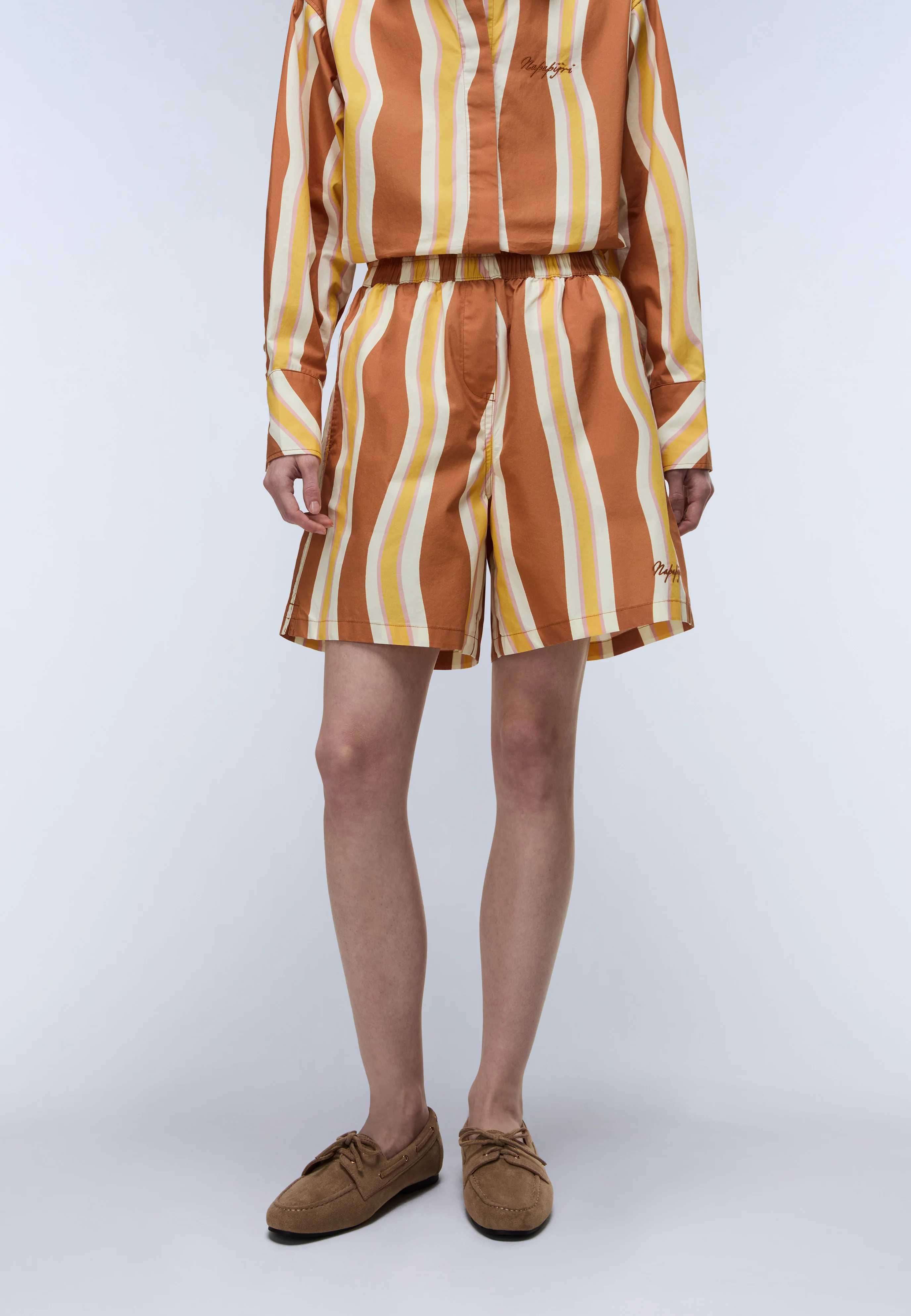 Anions Bermuda Shorts - Image 3