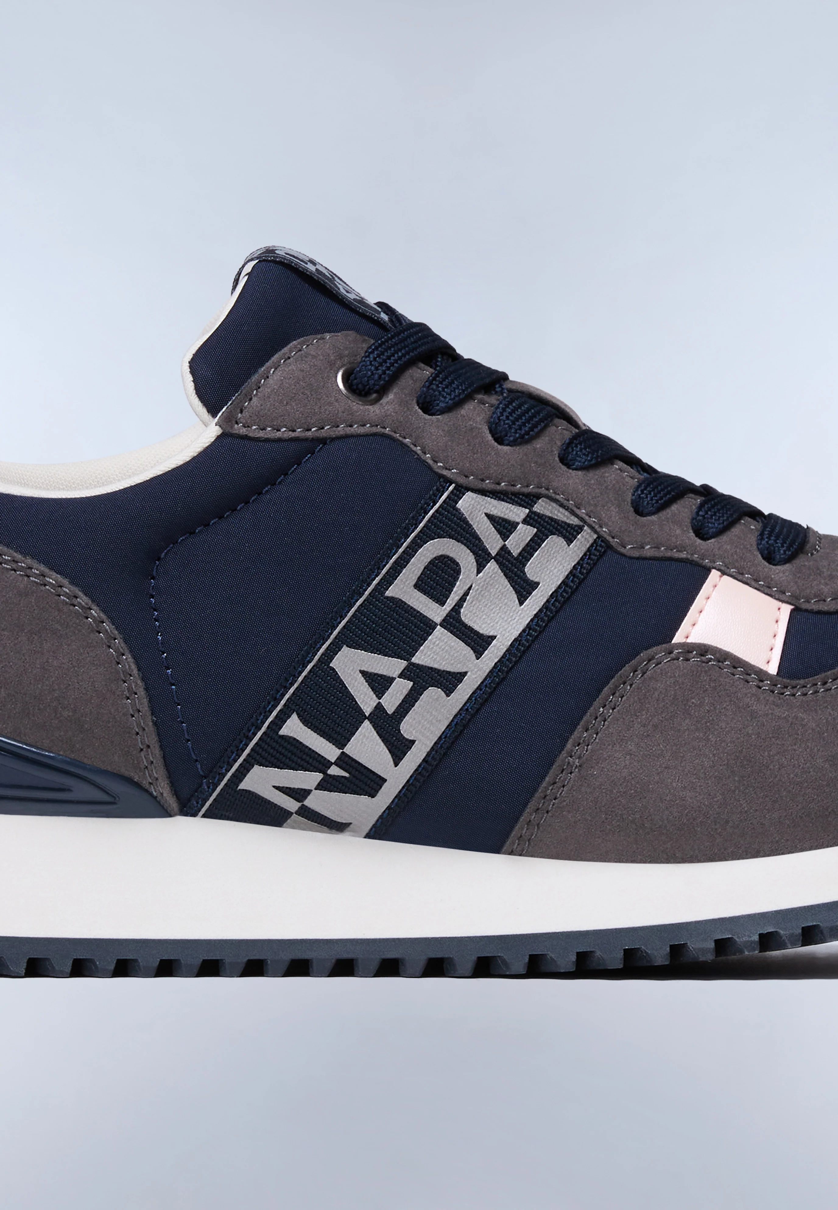 Astra Trainers - Image 8