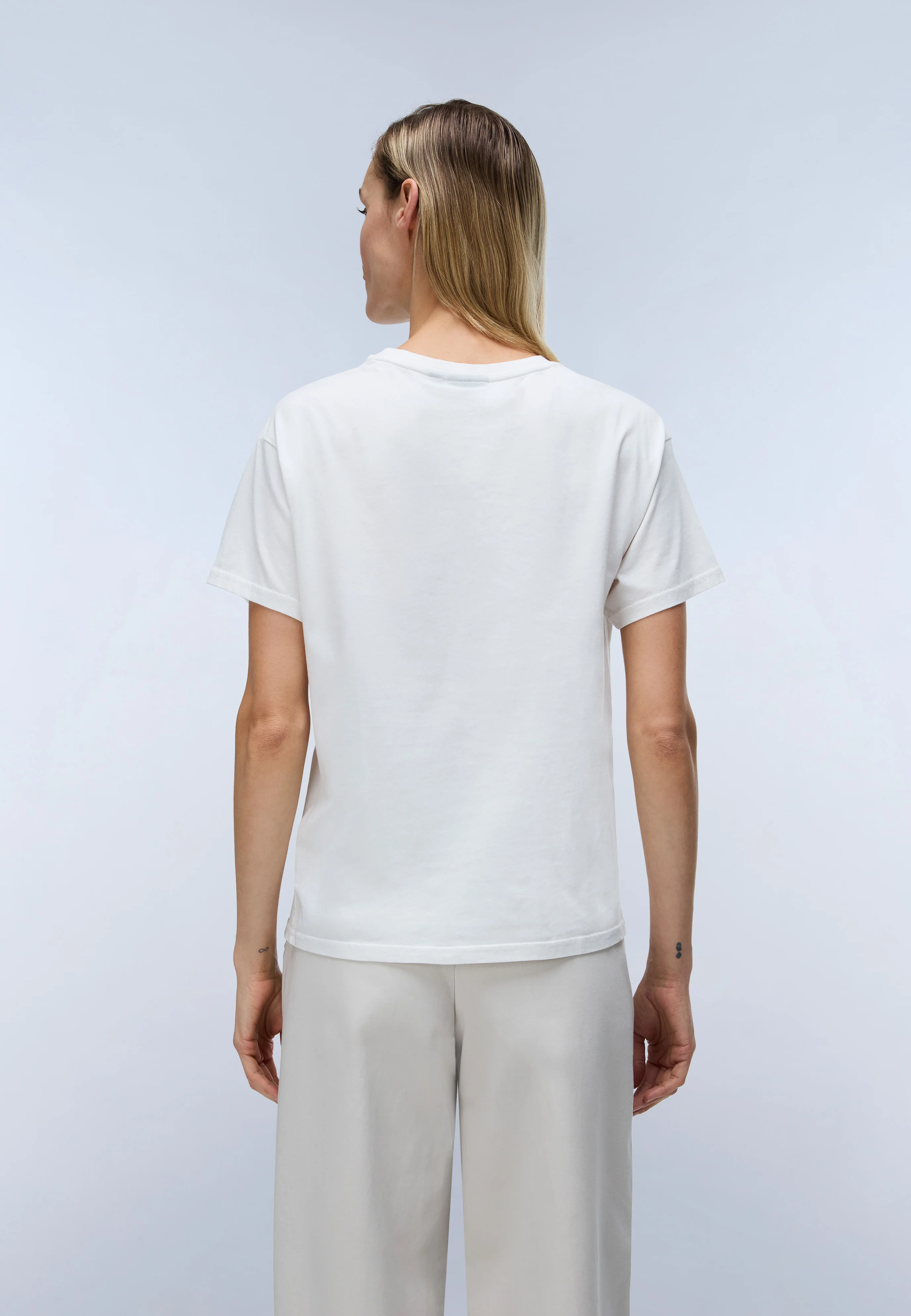 Aurora Short Sleeve T-Shirt - Image 4