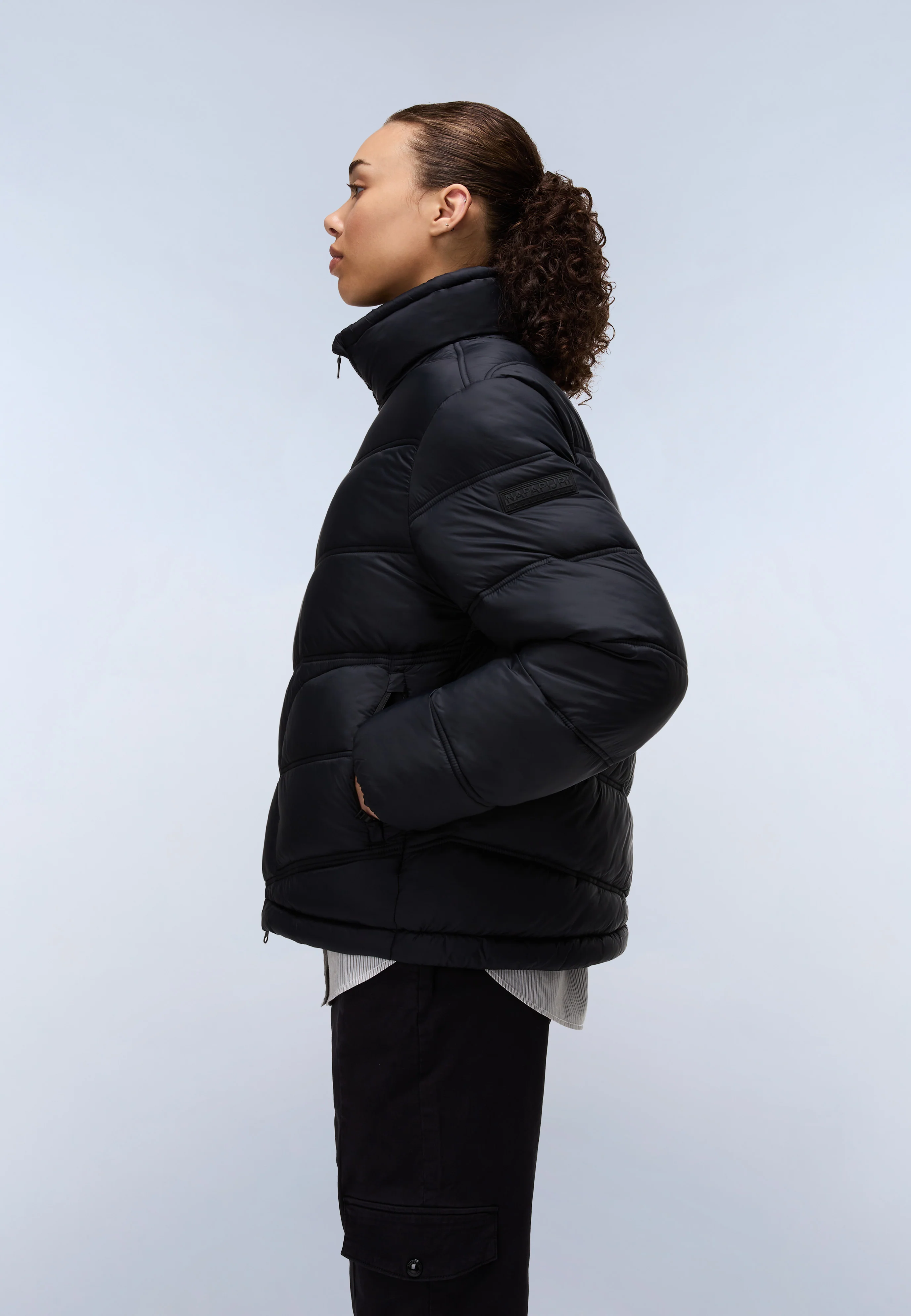 Ega Short Puffer Jacket - Image 3