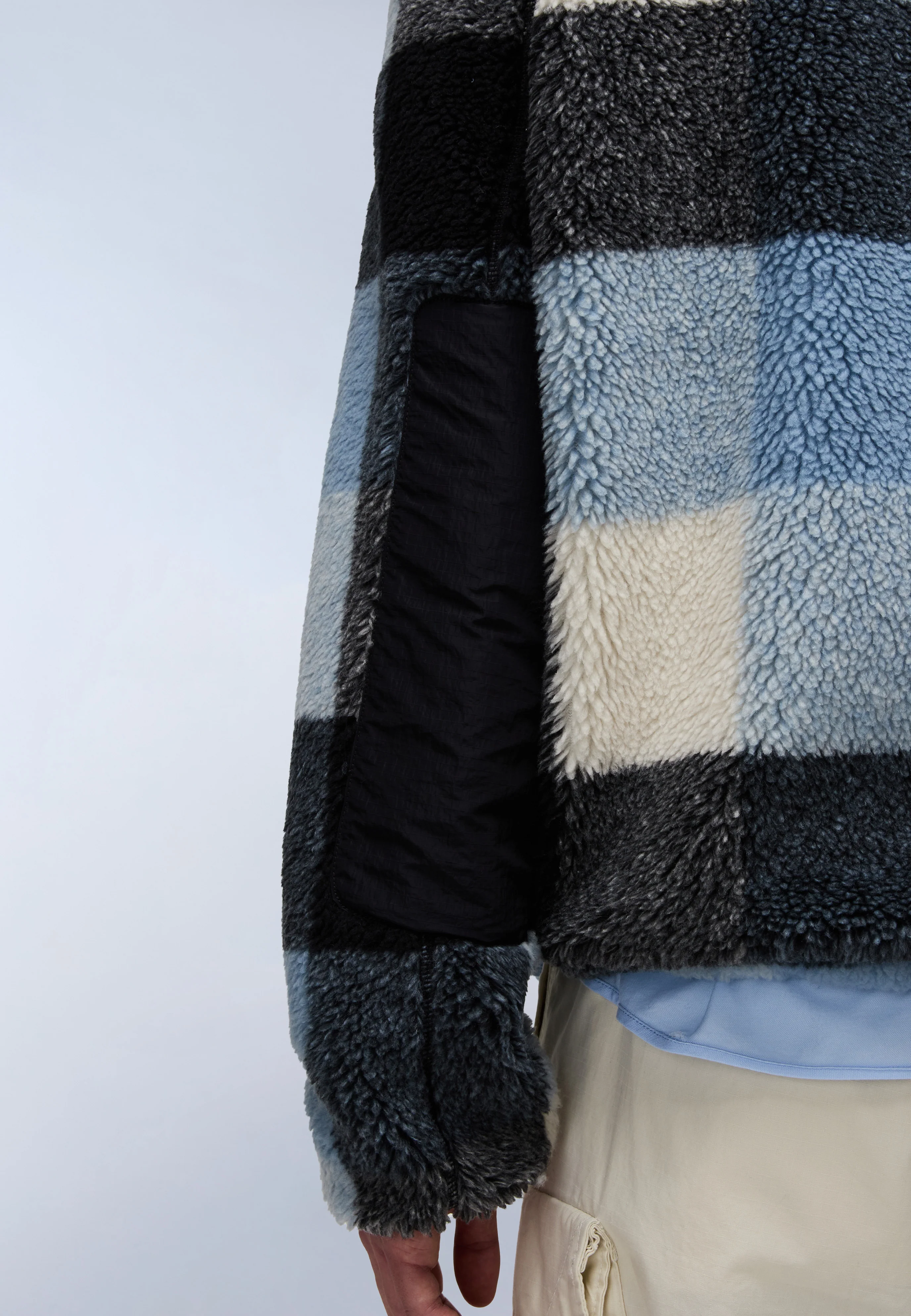 Montepiana Fleece - Image 8