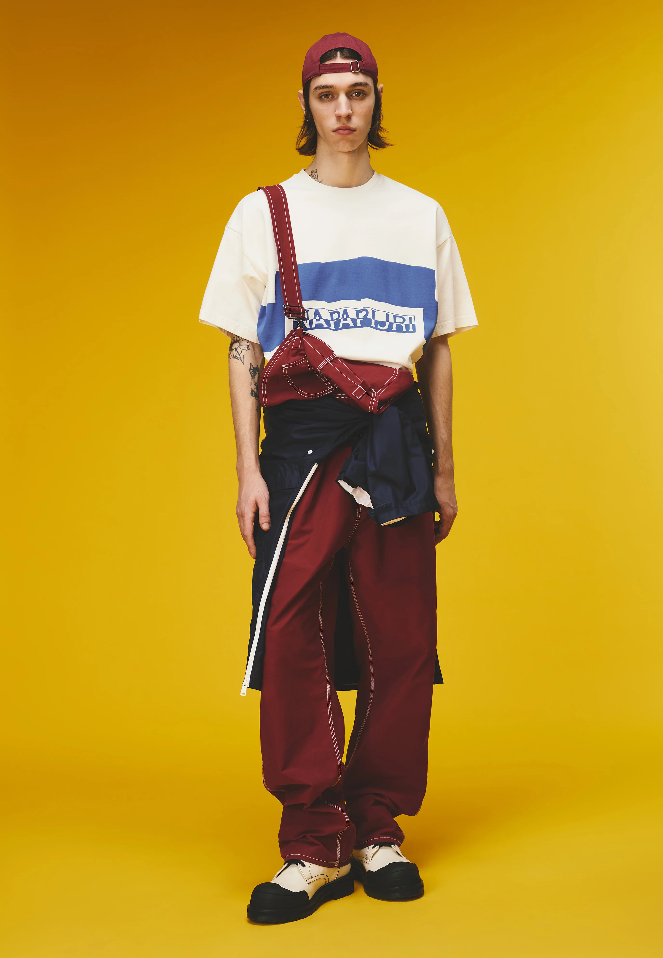 Siri Short Sleeve T-Shirt - Image 2