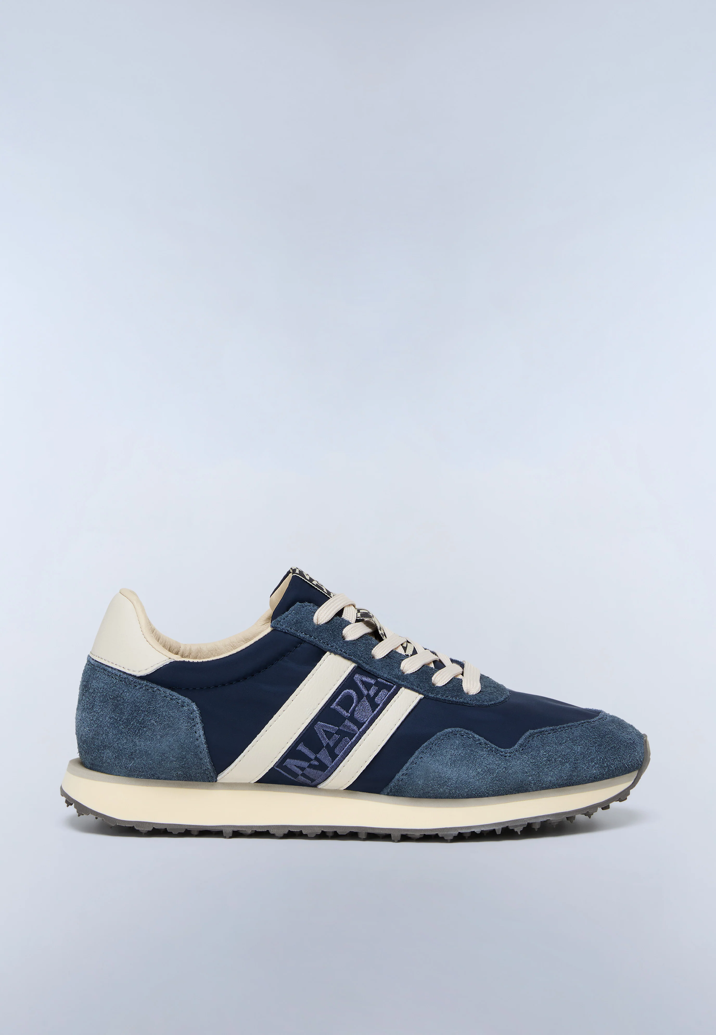 Trainers Shard