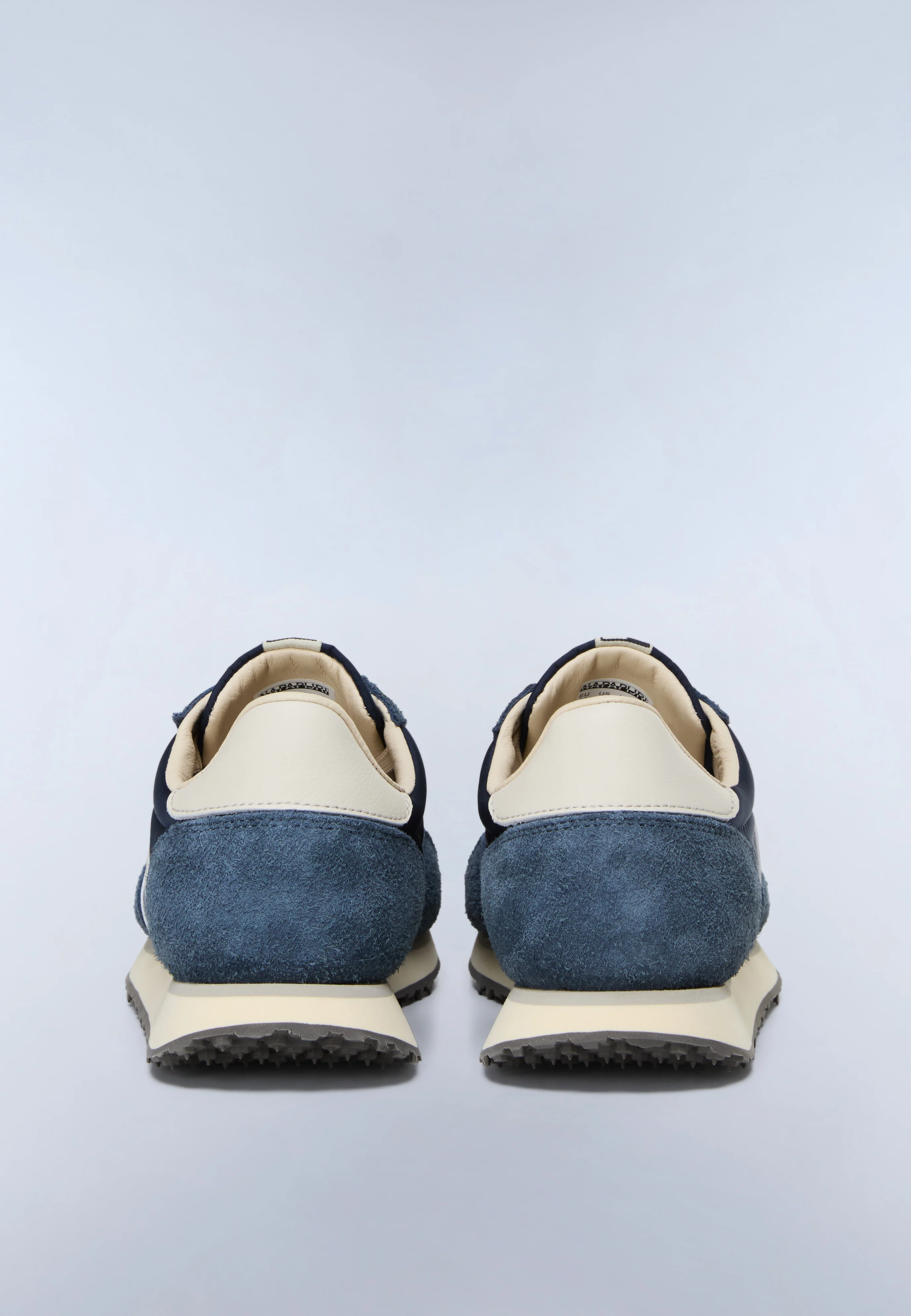 Trainers Shard - Image 2