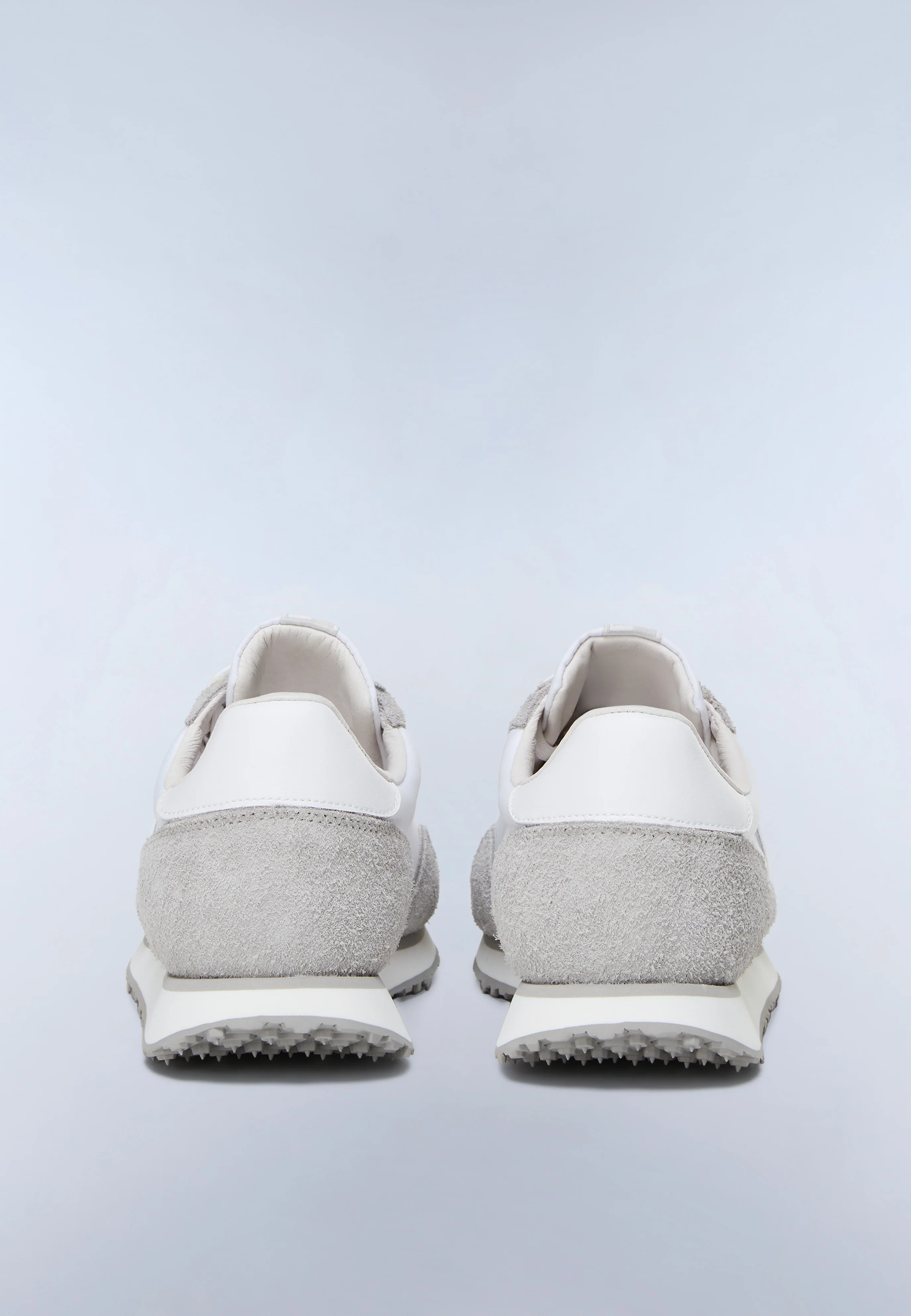 Trainers Shard - Image 2