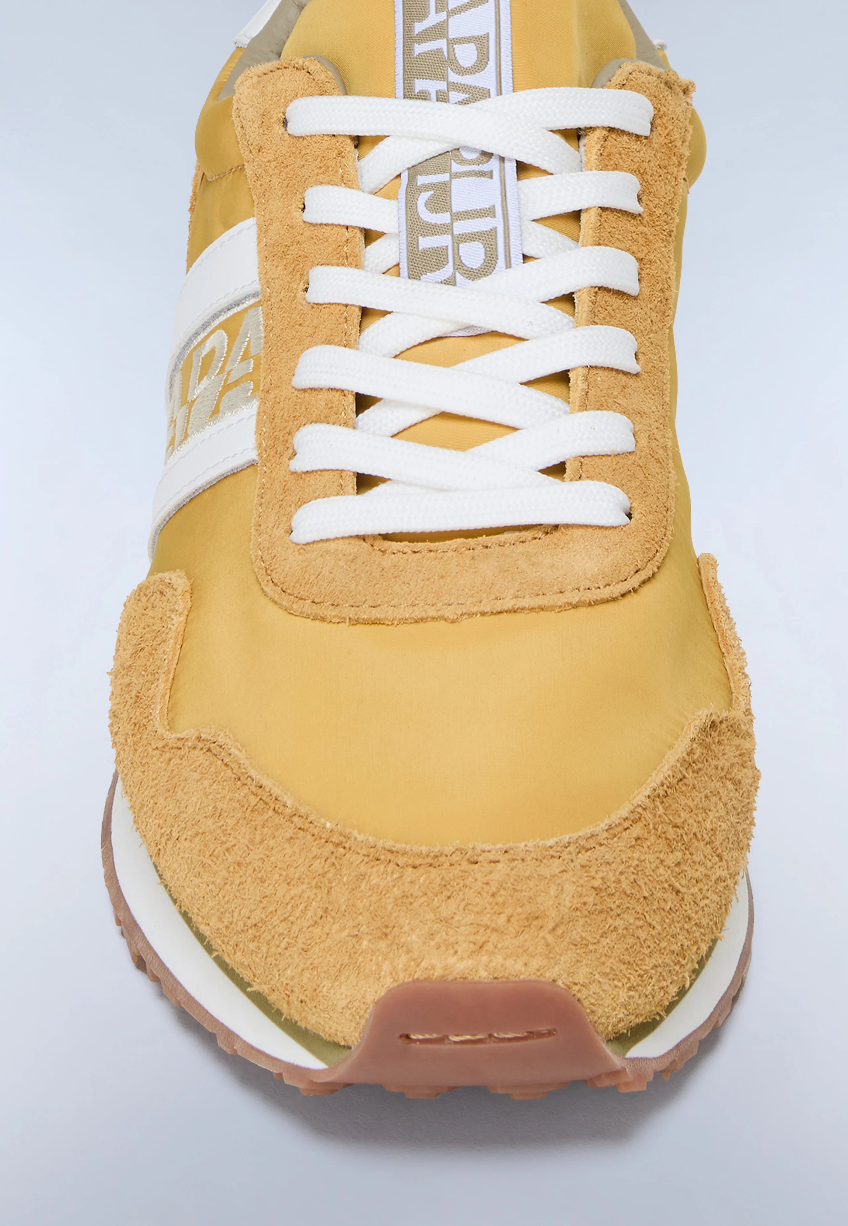 Trainers Shard - Image 7
