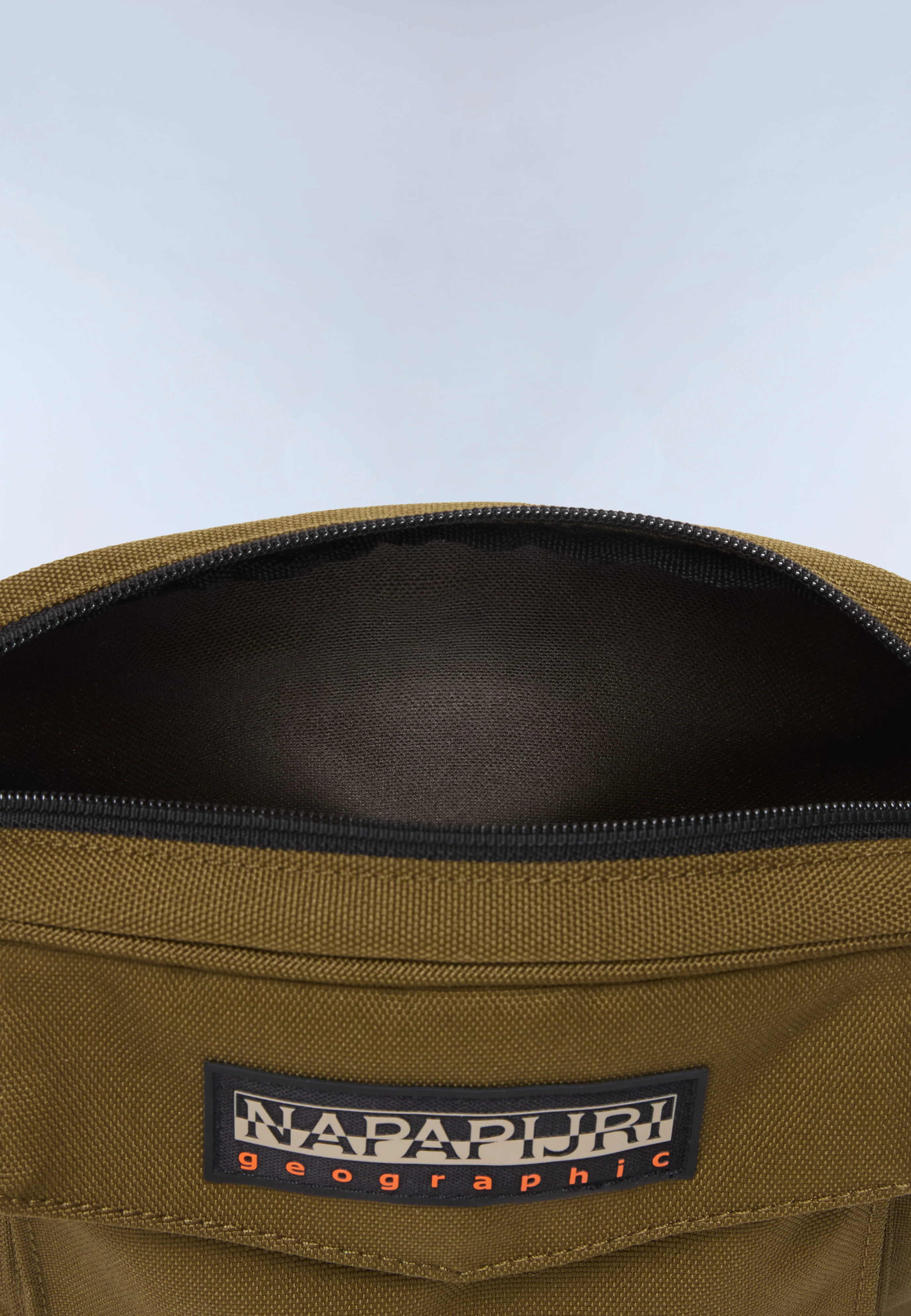 Voyage Crossover Bag - Image 8